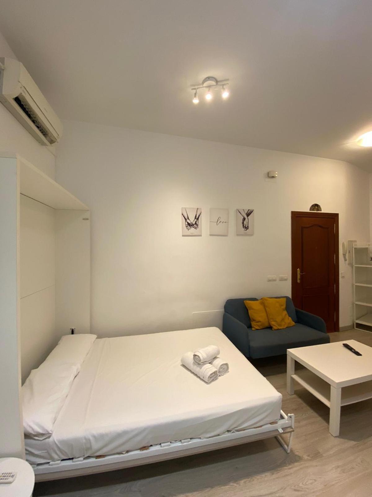 Estupendo Estudio Al Lado De Plaza La Merced 马拉加 外观 照片